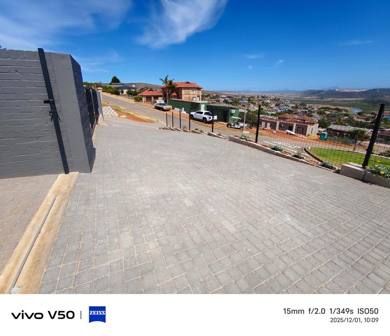 3 Bedroom Property for Sale in Hartenbos Heuwels Western Cape